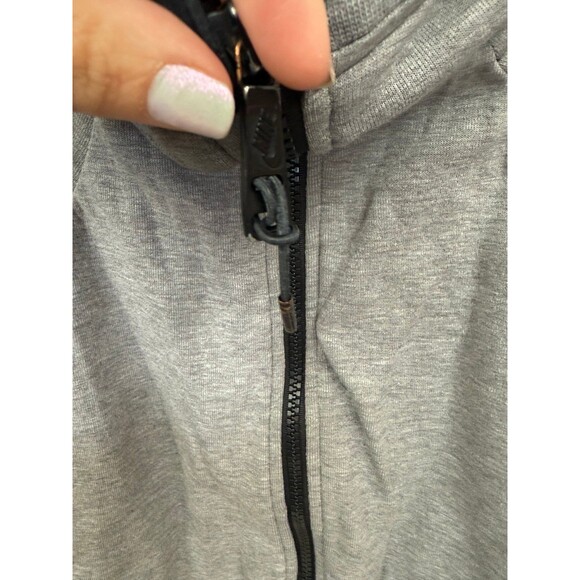 Women’s Nike Tech Jacket M - Picture 4 of 5
